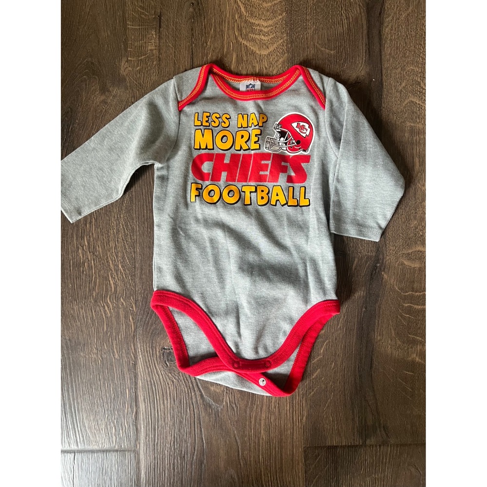 NFL Chiefs Football Bodysuit‎ Long Sleeve Gray Red Baby Clothes 3-6 Months